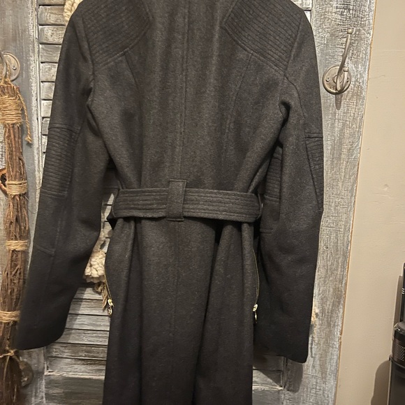 MICHAEL KORS New wool blended fitted coat. - Picture 6 of 11